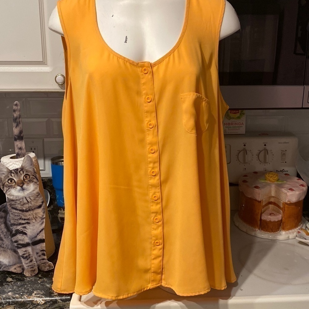 X Style & Co. casual solid orange 🍊 sleeveless button up plus size top 3X. EUC